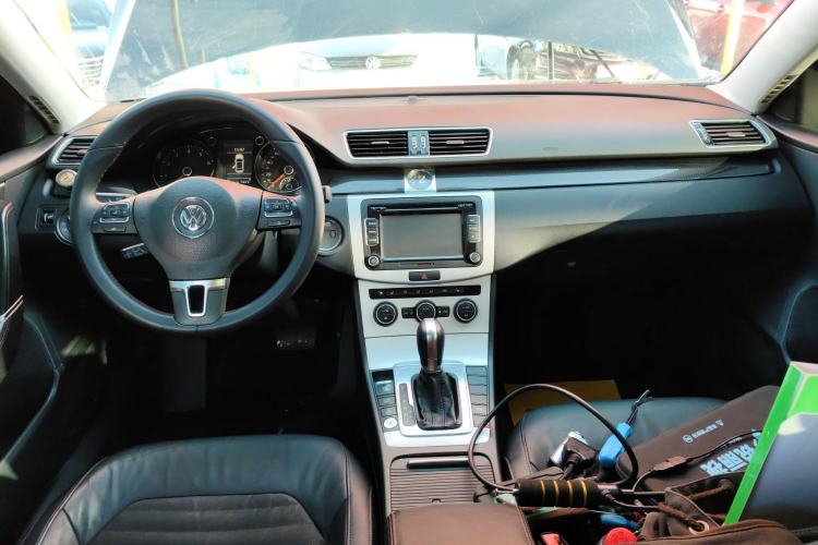 Used Volkswagen Magotan 2016 1.8TSI Luxury Comfort Model