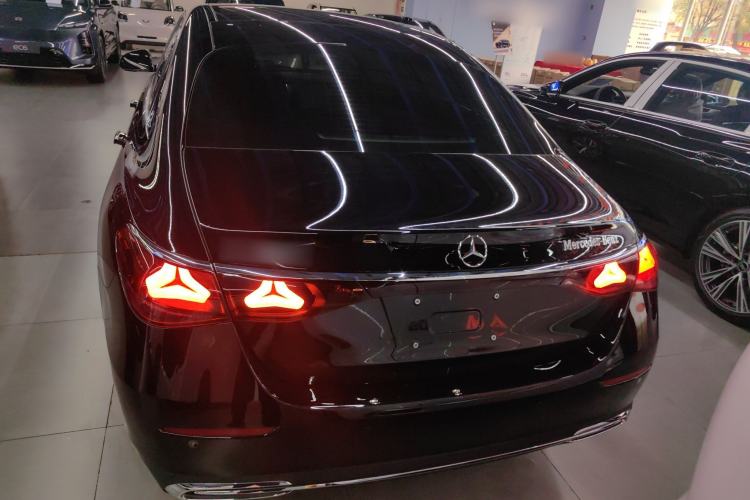 Used Mercedes-Benz E-Class 2024 Refresh E 300 L Stylish Edition
