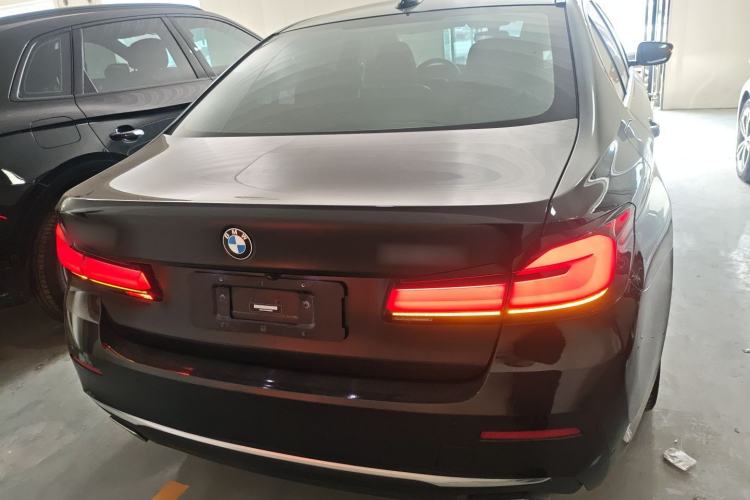 Used BMW 5 Series 2022 Second Facelift 530Li Leading Edition Luxury Package
