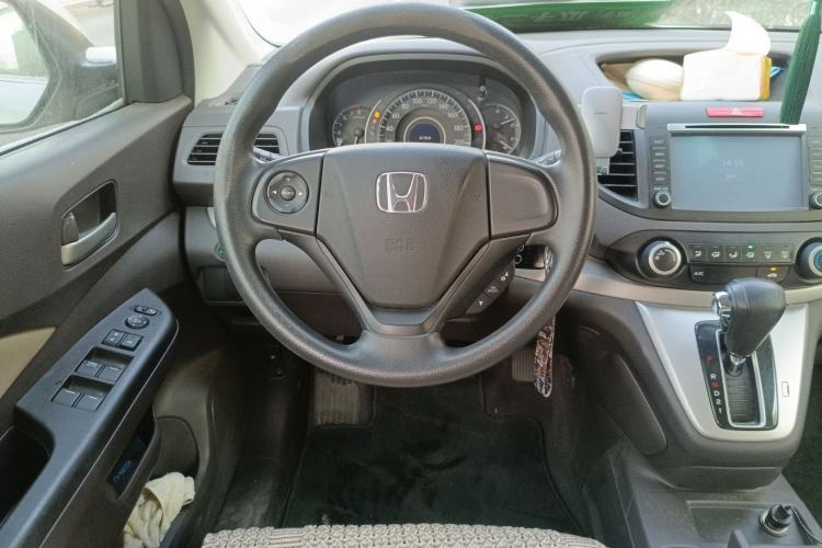 Used Honda CR-V 2012 2.0L two-wheel drive urban version
