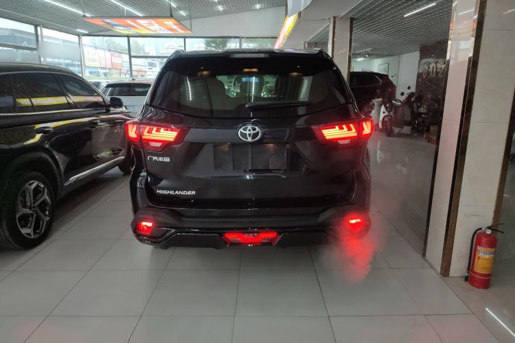 Used Toyota Highlander 2021 2.0T Two-Wheel Drive Elite Edition 5 Seats