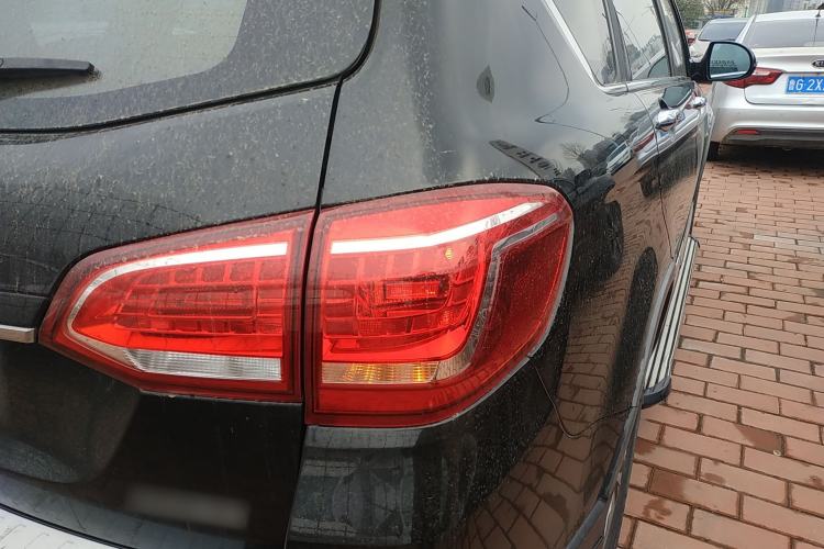 Used Haval H6 2017 Red-Label Sport Edition 1.5T Manual Two-Wheel Drive Elite Model
