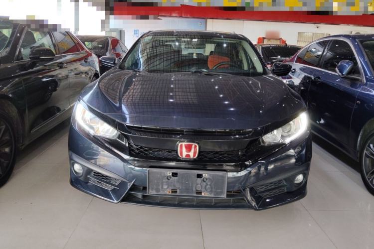 Used Honda Civic 2016 220TURBO CVT Luxury Edition
