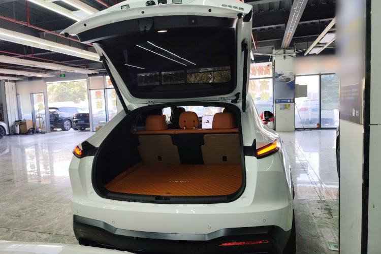 Used ONVO L60 2024 60 kWh Rear-Drive Version
