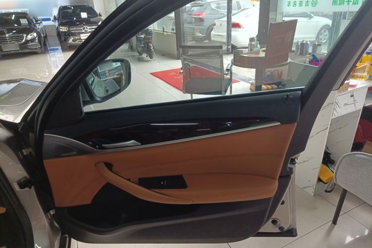 Used BMW 5 Series 2018 528Li Launch Special Edition
