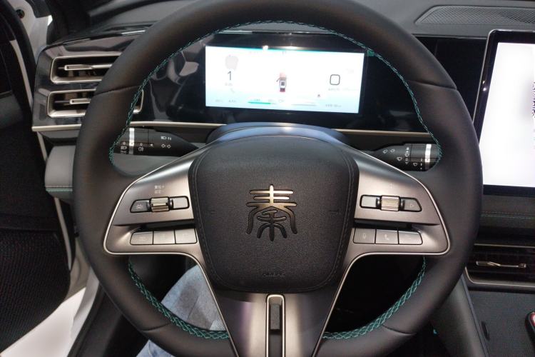 Used BYD Qin L 2024 DM-i 120KM Beyond Model
