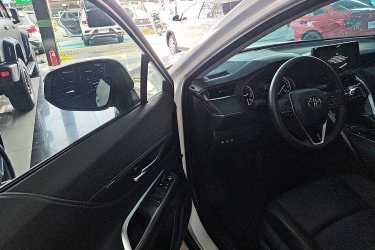 Used Toyota Venza 2023 2.0L CVT Two-Wheel Drive Luxury Edition