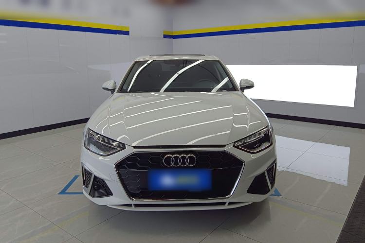 Used Audi A4L 2023 40 TFSI Fashion Dynamic Model
