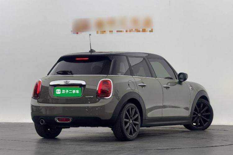 Used  MINI 2019 1.5T COOPER Artist Five-Door Edition
