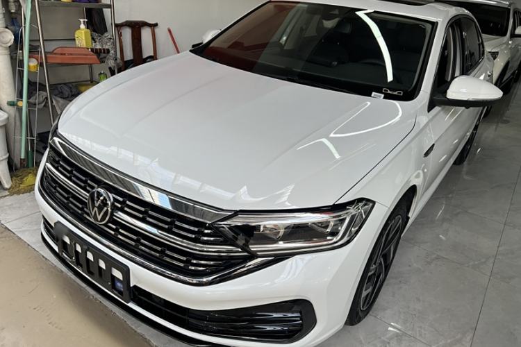 Used Volkswagen Sagitar 2025 300TSI DSG Excellence Edition
