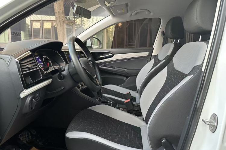 Used Jetta VS5 2023 280TSI Automatic Trend Edition
