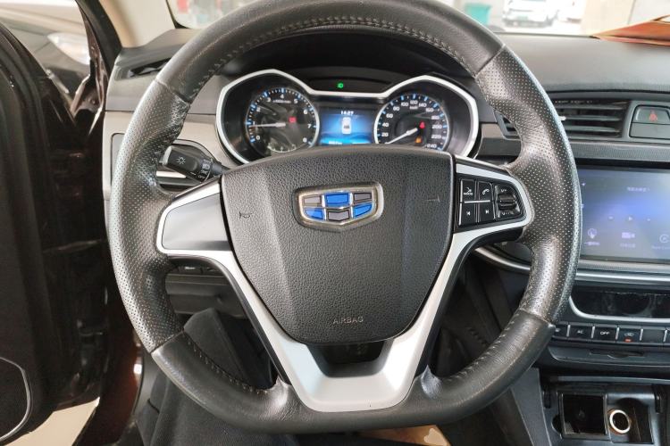 Used Geely Auto Emgrand 2017 Sedan Million Edition 1.5L Manual - Upward Version
