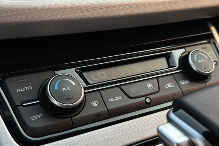 Used Geely Auto Emgrand X7 Sport 2016 1.8TD Automatic Smart Connectivity Version