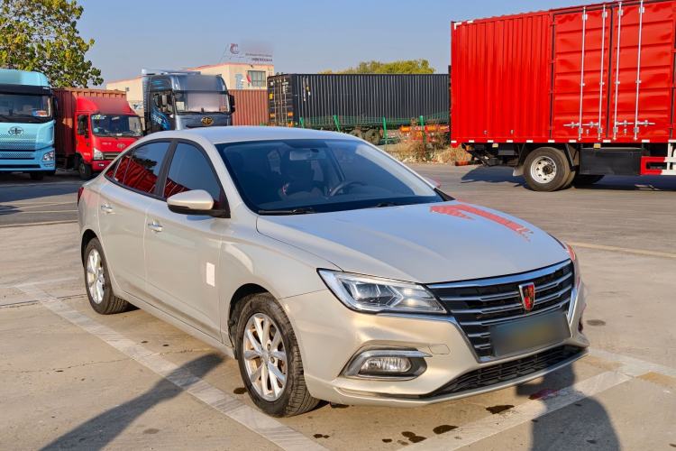 Used Roewe i5 2020 1.5L Manual 4G Connect Luxury Edition
