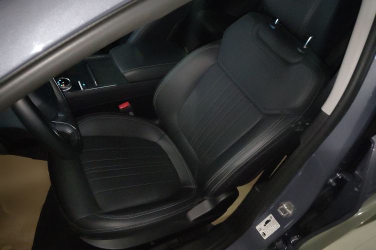 Used Ford Mondeo 2025 2.0T EcoBoost Luxury Version
