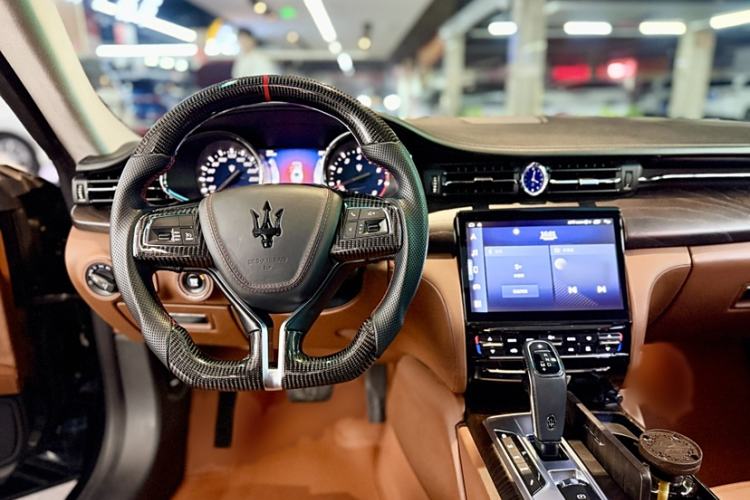 Used Maserati President 2013 3.0T Standard Model
