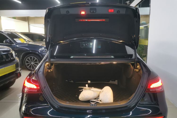 Used Mercedes-Benz E-Class 2022 Revised Version E 300 L Sport Luxury Edition
