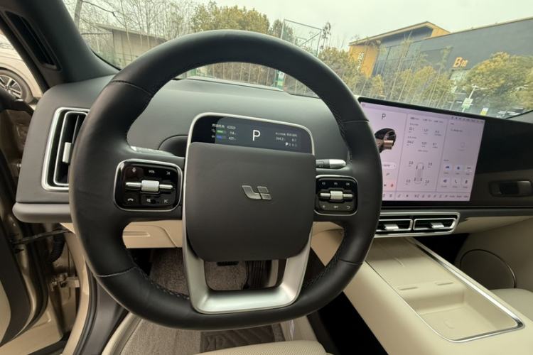 Used Li Auto L8 2023 Max model
