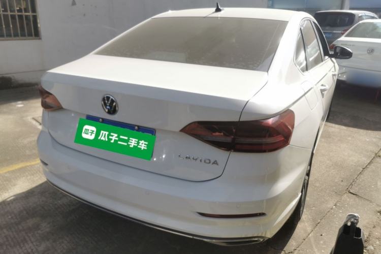 Used Volkswagen Lavida 2022 1.5L Automatic Vision Edition
