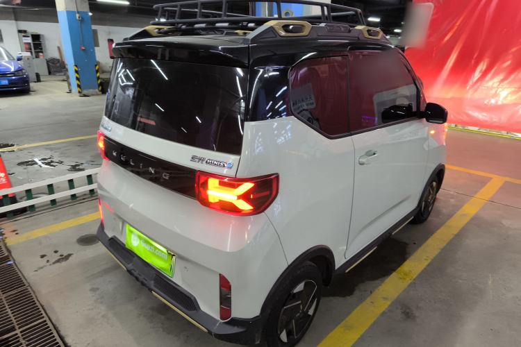 Used Wuling Hongguang MINIEV 2022 GAMEBOY 300km Enthusiast Model with Lithium Iron Phosphate
