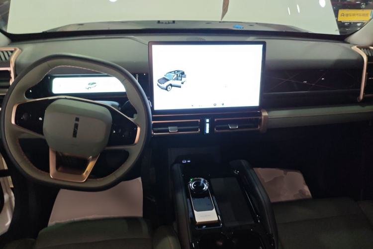 Used  03 2024 472km Four-wheel Drive Long-Range Yuechao Edition
