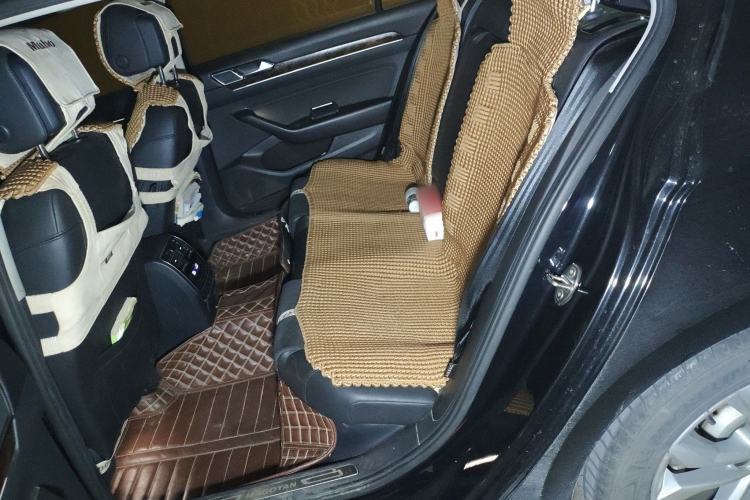 Used Volkswagen Magotan 2017 380TSI DSG Luxury Model
