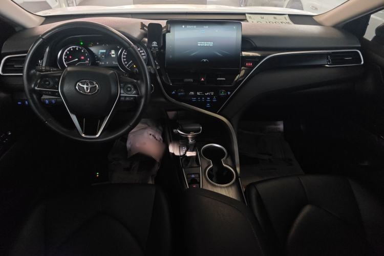 Used Toyota Camry 2021 2.0G Luxury Edition