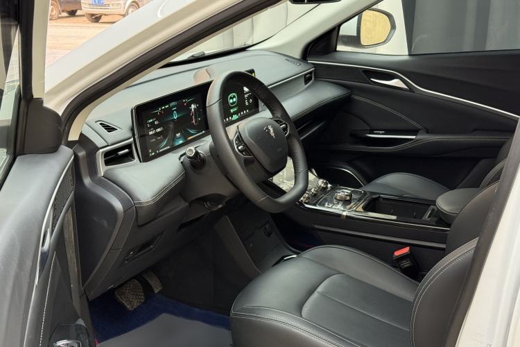 Used NETA U 2023 NETA U-Ⅱ Challenge Edition 400 U Show – Lithium Iron Phosphate