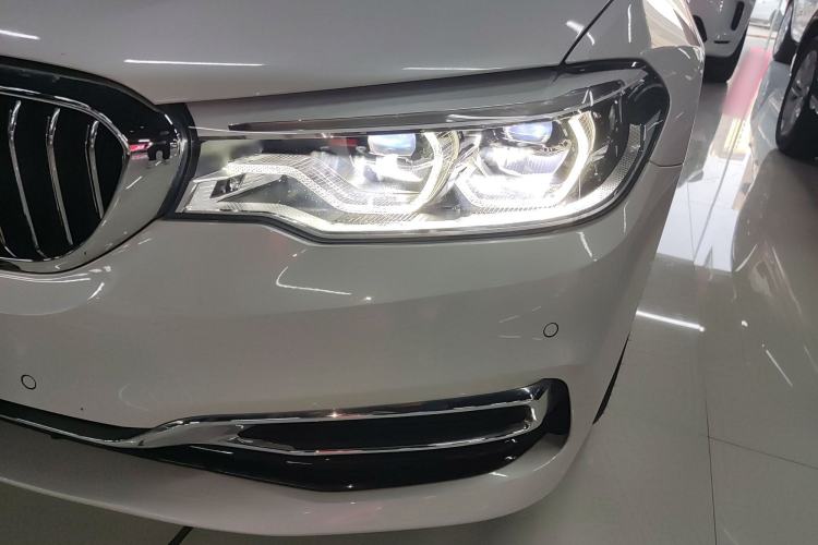 Used BMW 5 Series New Energy 2020 Mileage Upgrade Version 530Le Luxury Package
