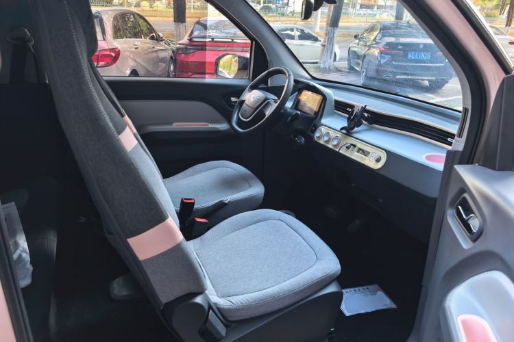 Used Wuling Hongguang MINIEV 2022 Macaron Premium Model – Lithium Iron Phosphate