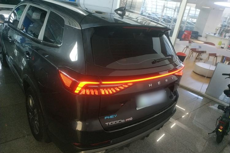 Used Chery Tiggo 8 PRO New Energy 2023 Champion Edition 1.5T 100km Glory Version
