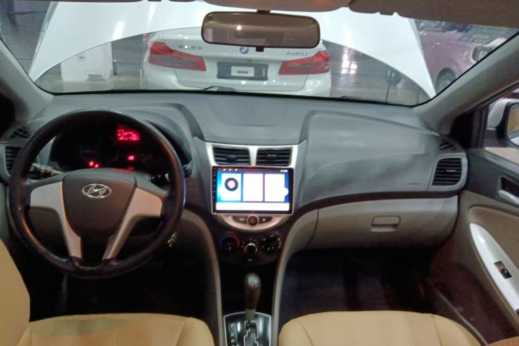 Used Hyundai Verna 2010 Sedan 1.4L Automatic Comfort Model GS
