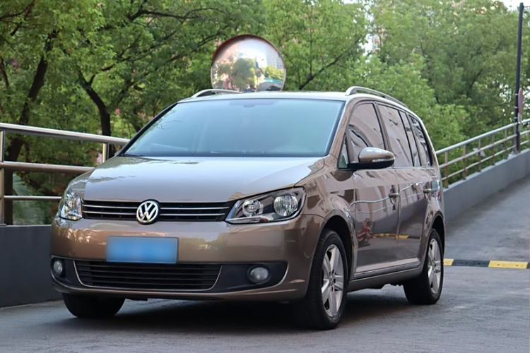 Used Volkswagen Touran 2015 1.4T DSG Comfort Edition 5 Seats