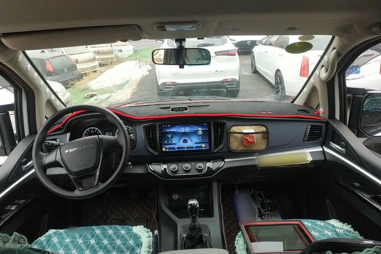 Used FORTHING Lingzhi 2025 M5 1.5T Long Wheelbase Base Model 7-Seater
