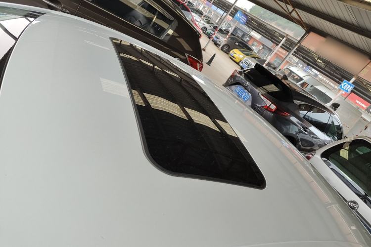 Used Roewe i5 2019 1.5L Automatic 4G Connected Langhao Edition
