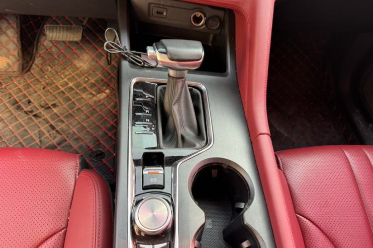 Used Changan CS75 PLUS 2021 1.5T Automatic Pioneer Model
