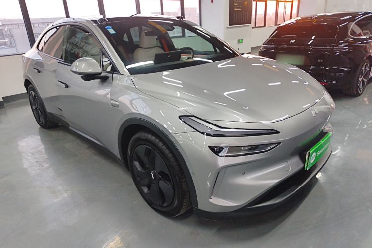 Used ONVO L60 2024 60 kWh Rear-Drive Version