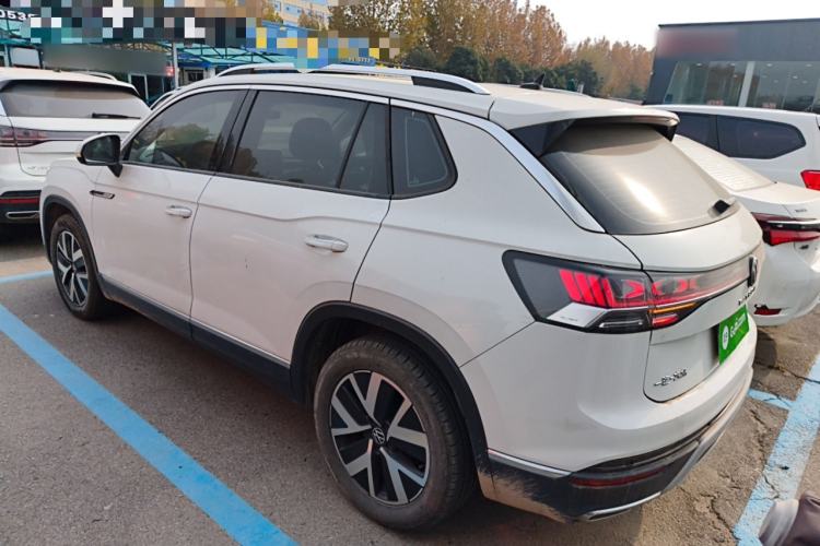 Used Volkswagen Tayron 2023 300TSI Two-Wheel-Drive Luxury Plus Advanced Edition
