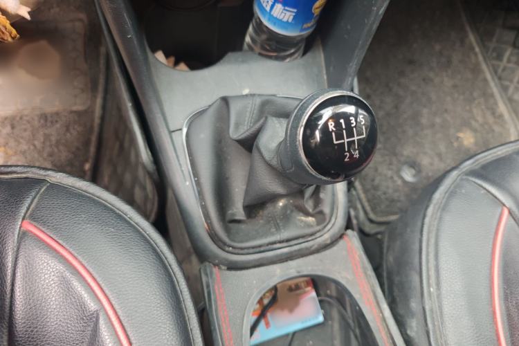 Used Volkswagen Polo 2016 1.4L Manual Fashion Model
