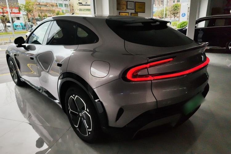 Used Xiaomi Auto YU7 2025 Ultra-Long Range All-Wheel Drive Pro Version
