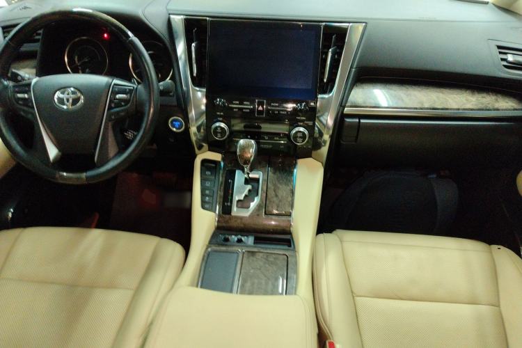 Used Toyota Alphard 2021 Dual-Motor 2.5L Premium Edition
