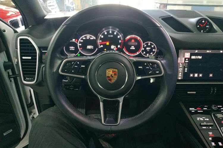 Used Porsche Cayenne 2021 3.0T U.S. specification
