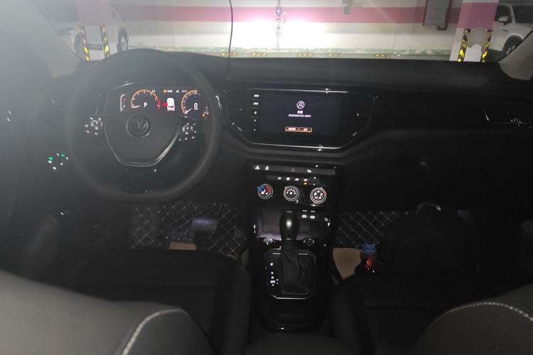 Used Volkswagen T-ROC 2022 280TSI DSG Two-Wheel Drive Comfort PLUS