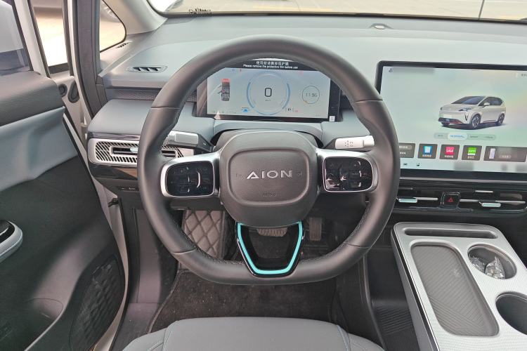 Used AION Y 2023 Younger
