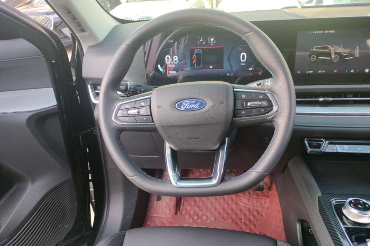 Used Ford Equator Sport 2025 EcoBoost 170 Platinum Edition
