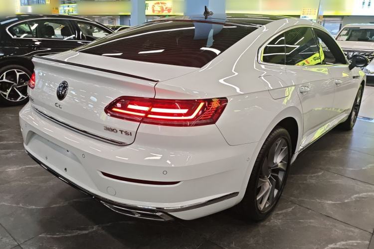 Used Volkswagen FAW-Volkswagen CC 2023 380TSI Striking Edition

