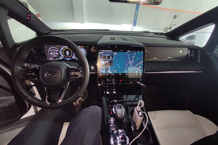 Used GAC Trumpchi M8 2023 Zongshi Series Dual-Motor YuZun Edition
