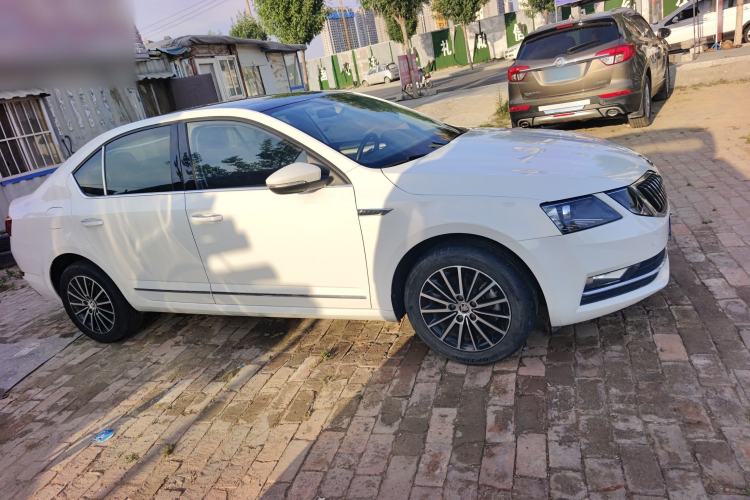 Used Skoda Octavia 2018 TSI230 DSG Luxury Edition

