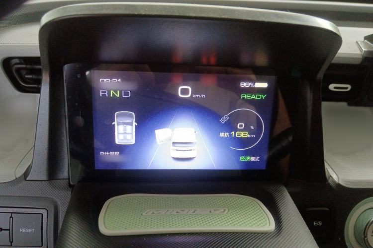 Used Wuling Hongguang MINIEV 2021 Macaron Premium Model – Lithium Iron Phosphate
