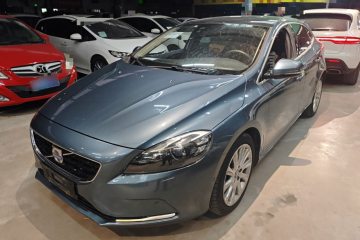 Used Volvo V40 2014 2.0T Zhiya Edition